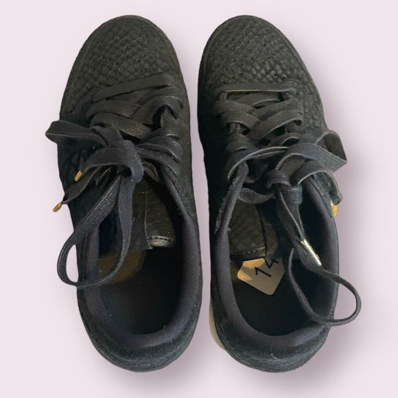 Women's Retro Low Black Python Print AJ6004-010 Size 5 Nike Air - Picture 2 of 13
